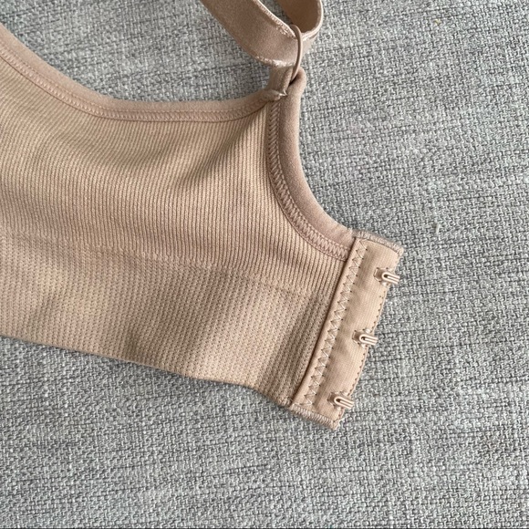 BNWT Motherhood Maternity Nursing Bra - Picture 5 of 5